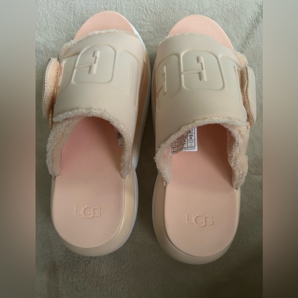 UGG Women’s LA Alto Slide 'Peach Pink' - Picture 4 of 11